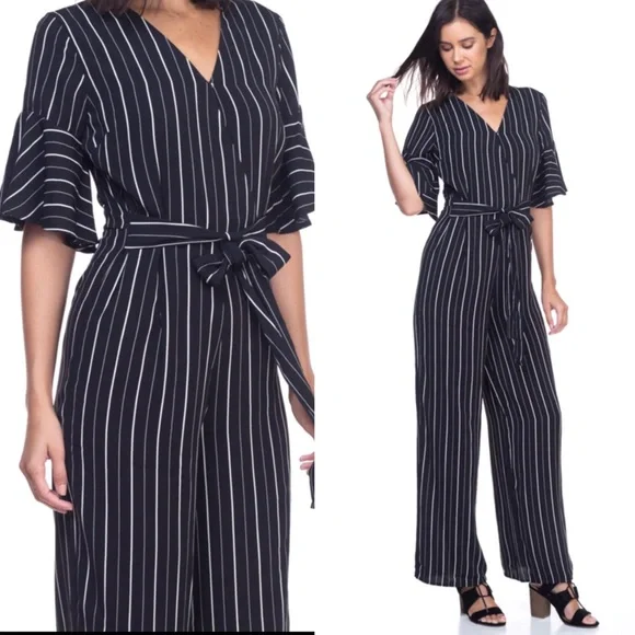 Striped ruffle short sleeves belted jumpsuit - Picture 6 of 8